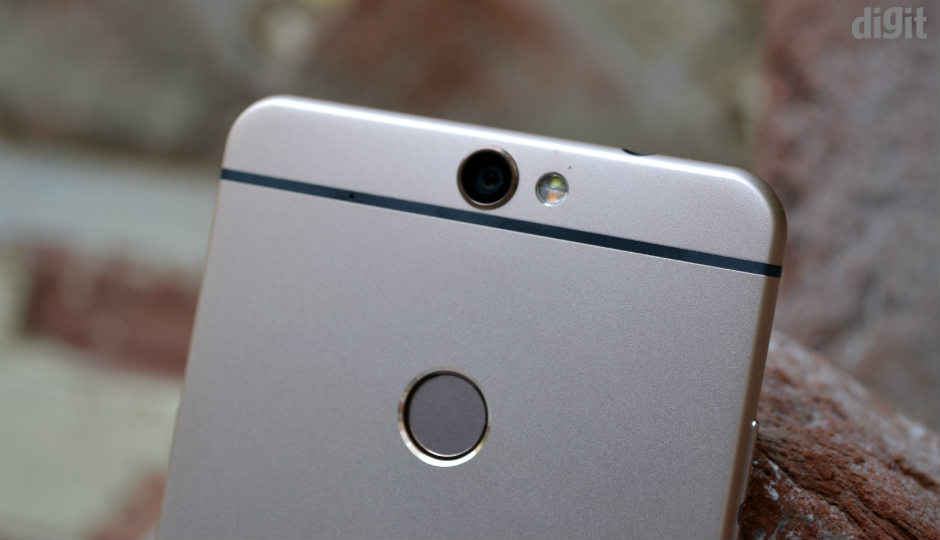 Coolpad MAX: In pictures