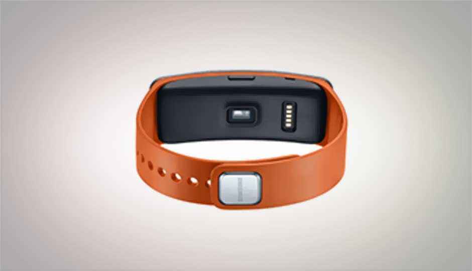 Samsung Gear Fit: Samsung's curved display wearable device. Samsung Gear Fit: Samsung's curved display wearable device.