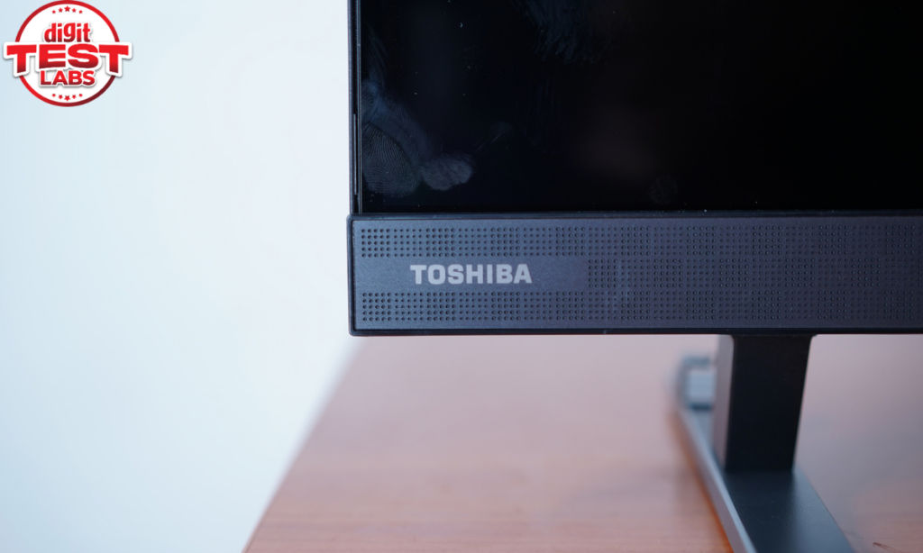Toshiba Z670SP front speaker