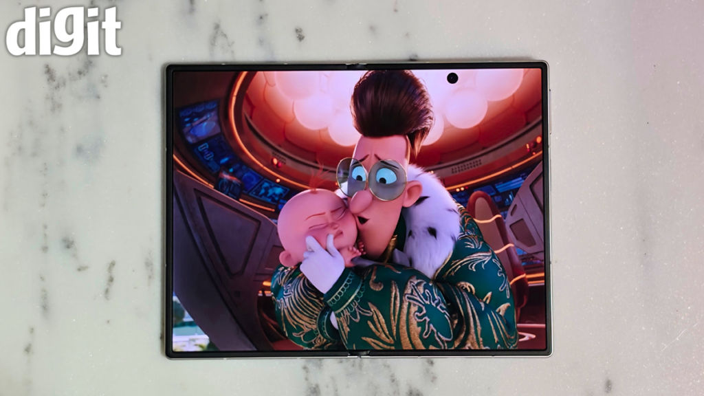 Galaxy Z Fold 8