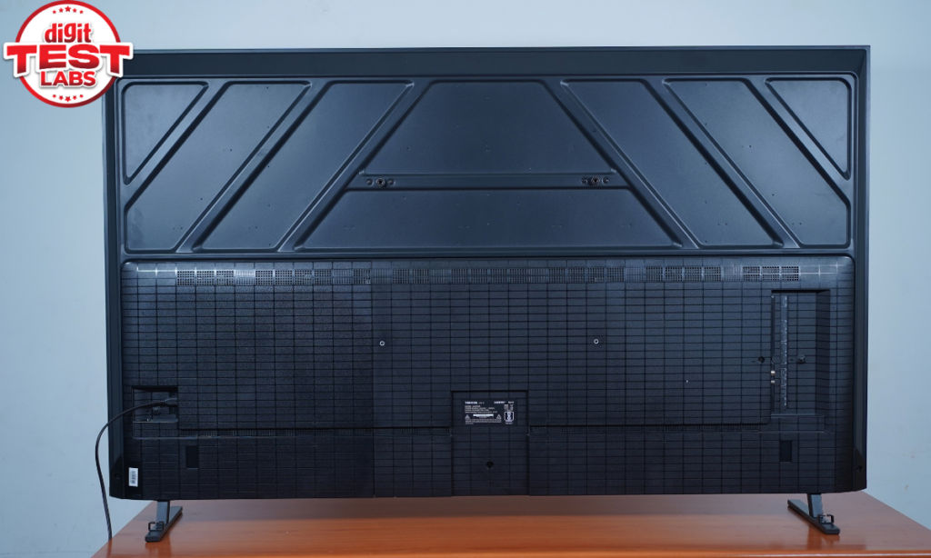 Toshiba Z670SP back panel