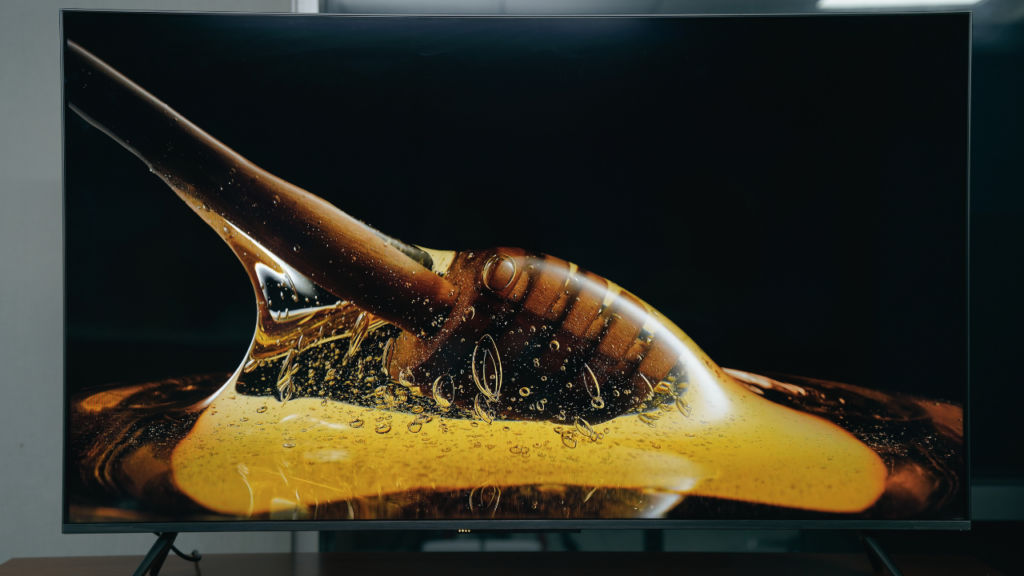 LLoyd Mini LED TV