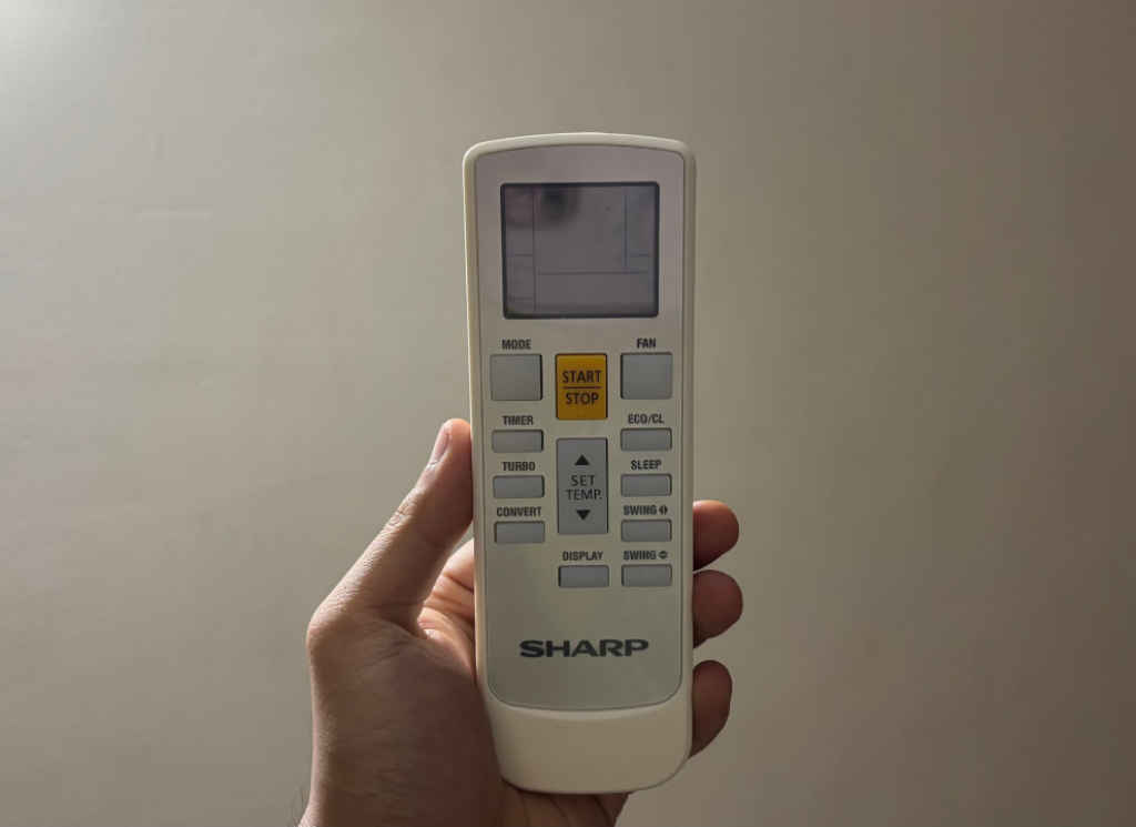 Sharp AH-SI19V3B-GC Review - AC Remote