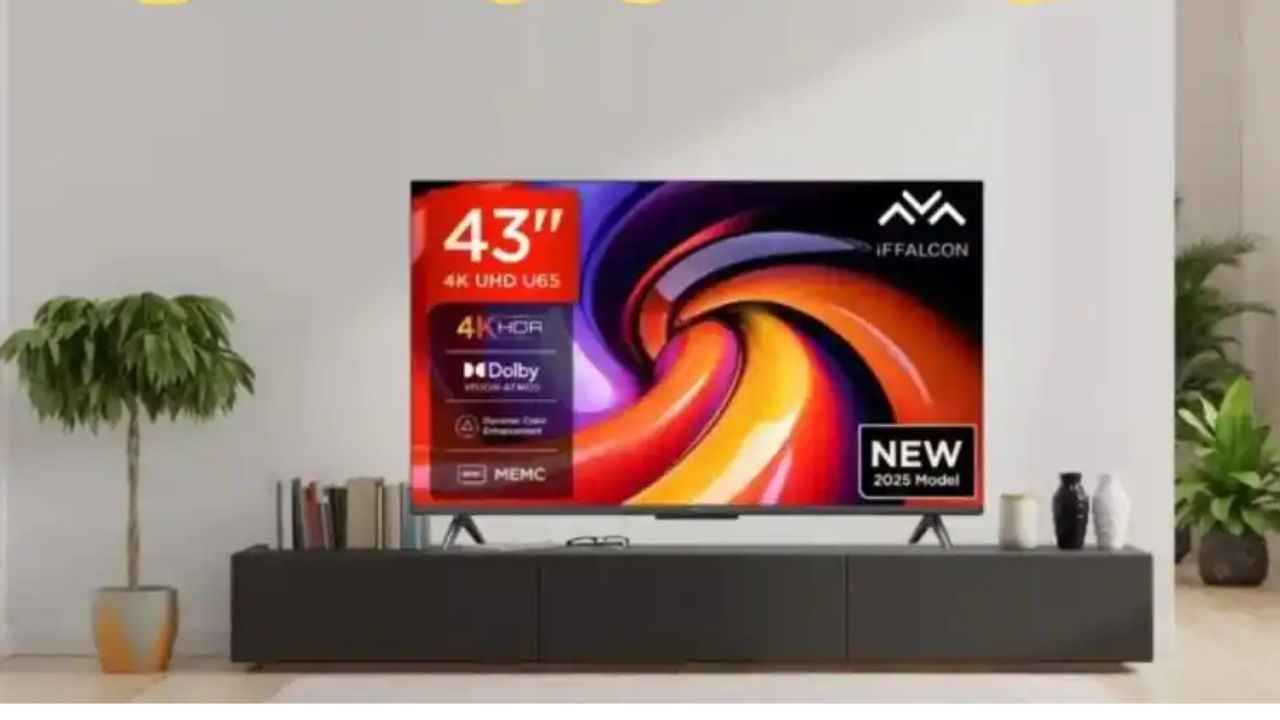 வெறும் ரூ,11,999 யில் 43 இன்ச் TV உங்கள் அன்பான பார்ட்னருக்கு கம்மி விலையில் வாங்கி கொடுங்க