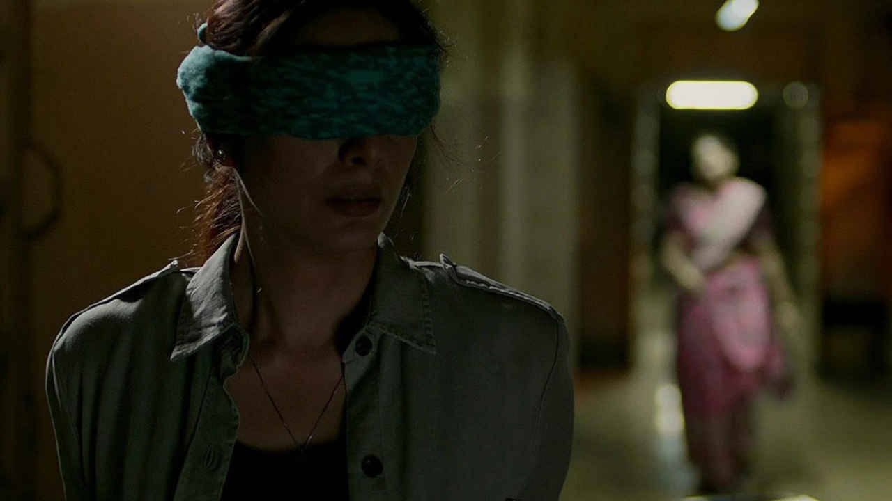 सस्पेंस से भरी 5 जोरदार हिन्दी फिल्में, हर मोड़ पर मिलता है नया झटका, क्लाइमैक्स देख पैरों तले खिसक जाएगी जमीन