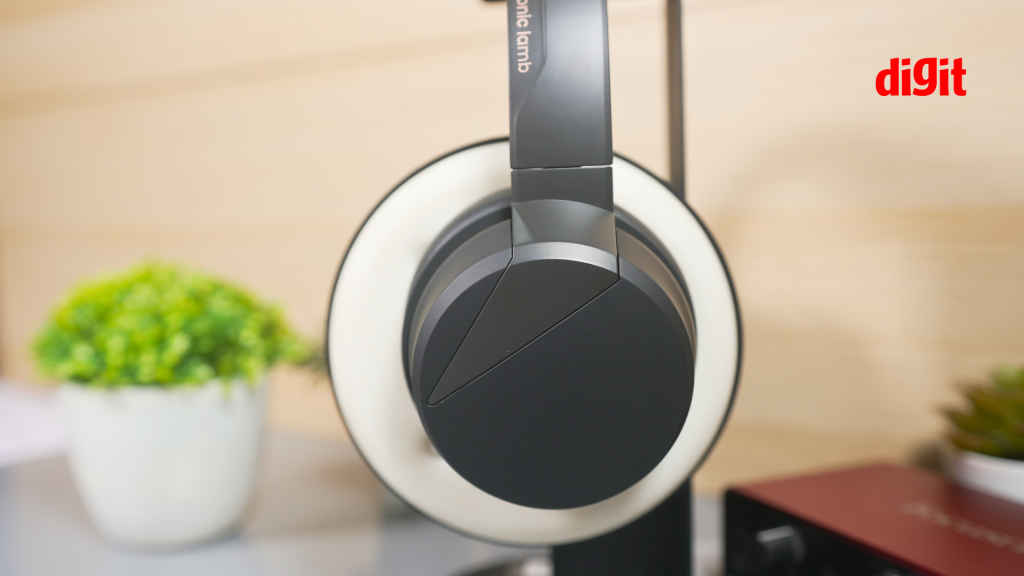 Sonic Lamb Headphones Side