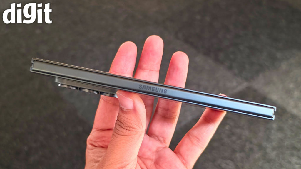 Galaxy Z Fold 8 Ultra