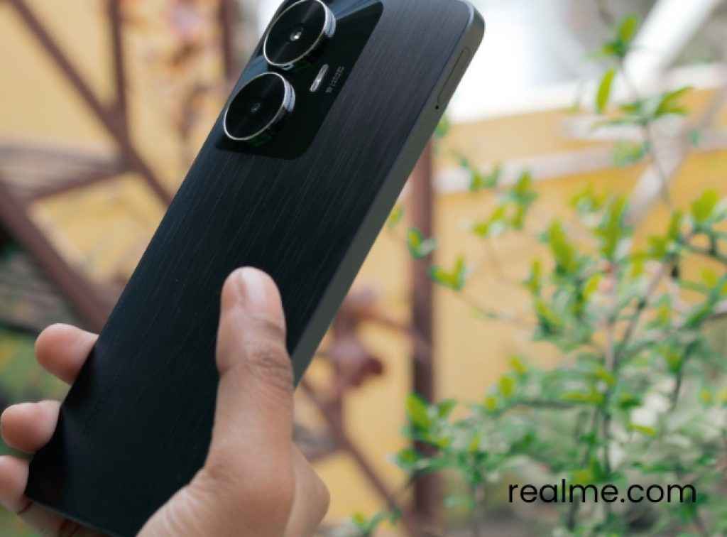 realme c55 3800 rs less now