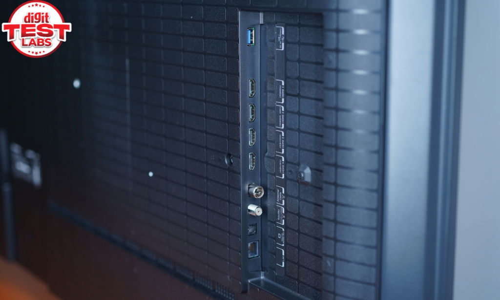 Toshiba Z670SP ports