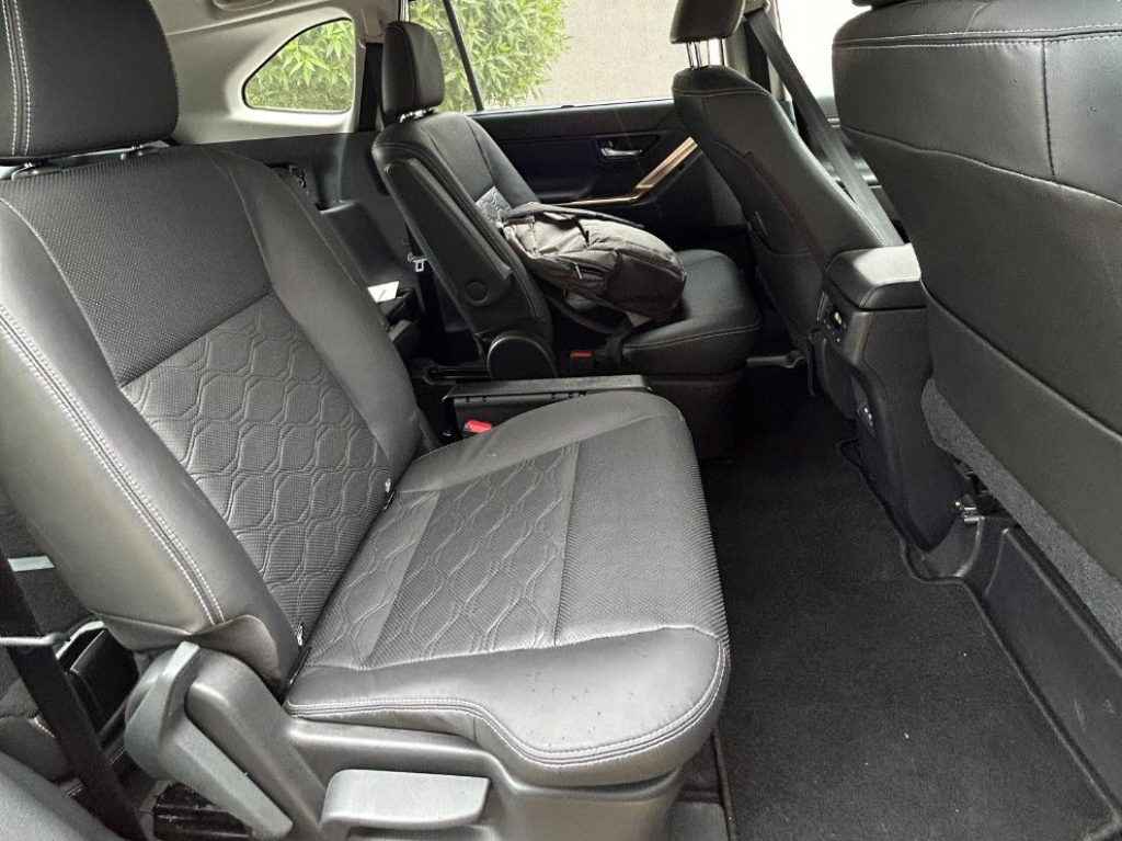 Maruti Suzuki Invicto Review - Invicto Rear Passenger Seats