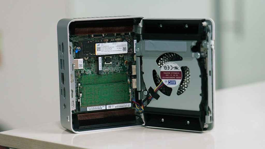 ASUS NUC 15 Pro+ Inside chassis toolless design