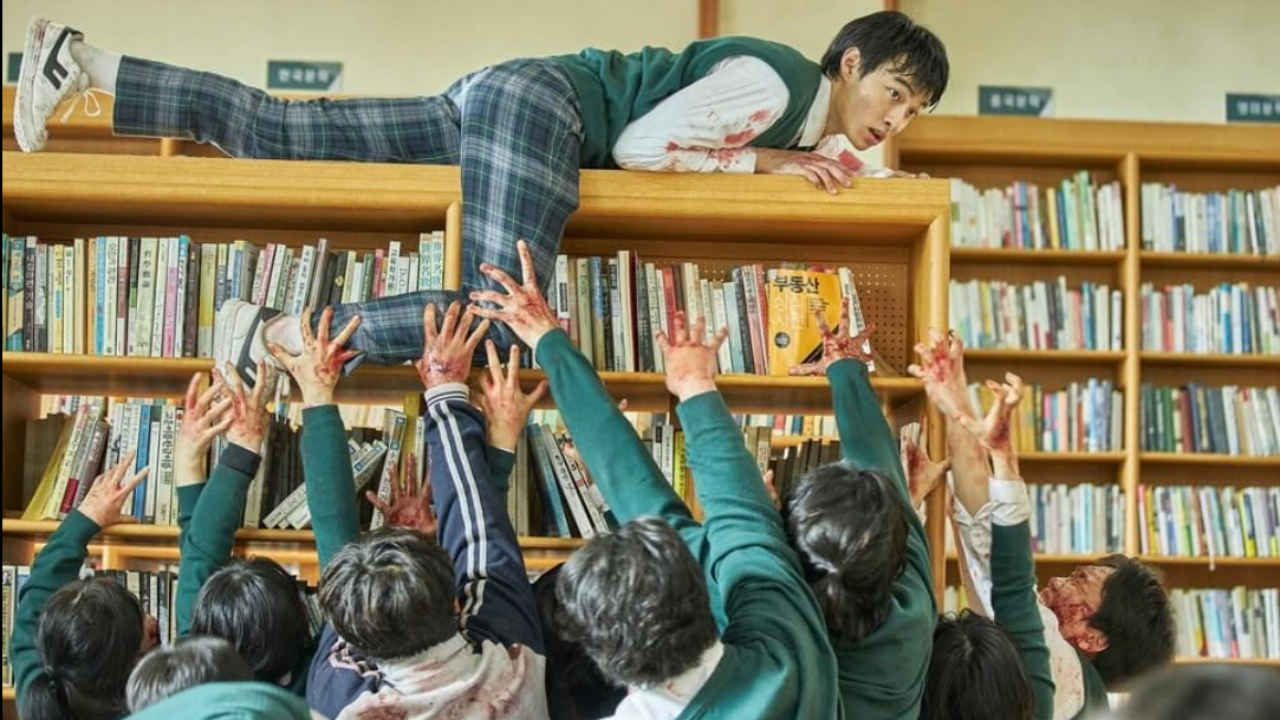 चारों तरफ जॉम्बी का कहर! 12 एपिसोड्स वाली ये खतरनाक सीरीज देख सिहर जाएगी आत्मा, IMDb रेटिंग 7.6