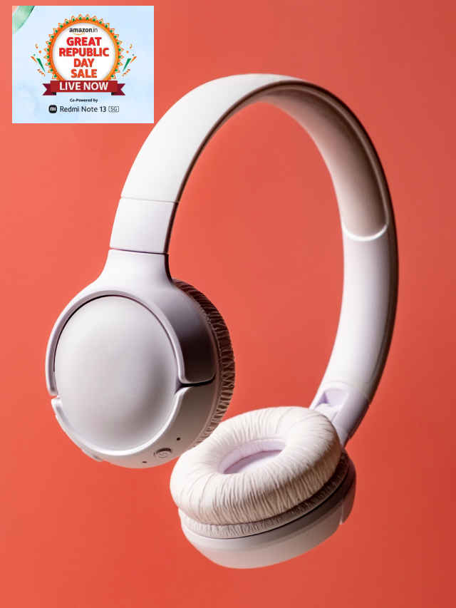 Amazon Sale headphones banner