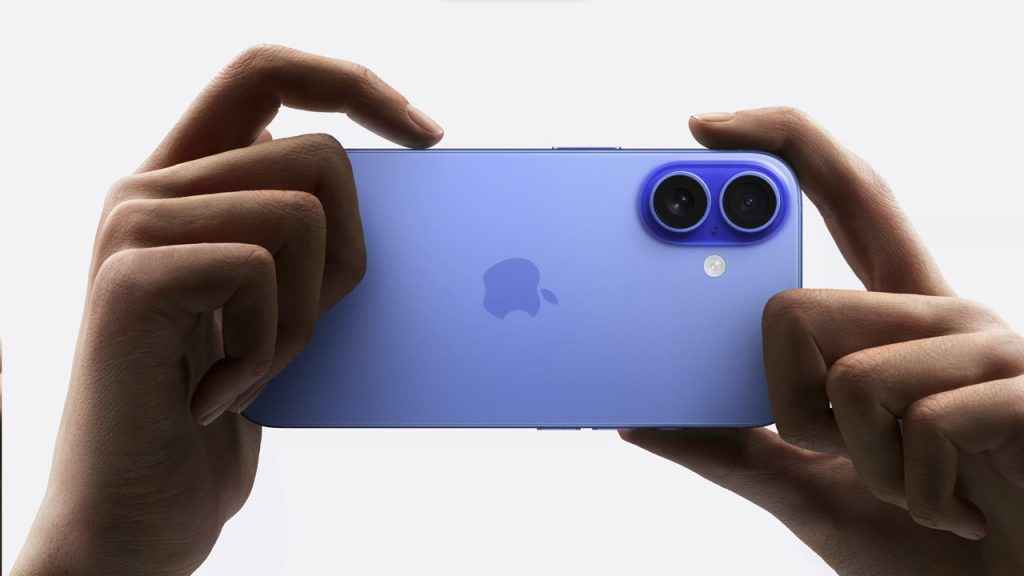 Apple iPhone 16 - Now with dedicated camera button