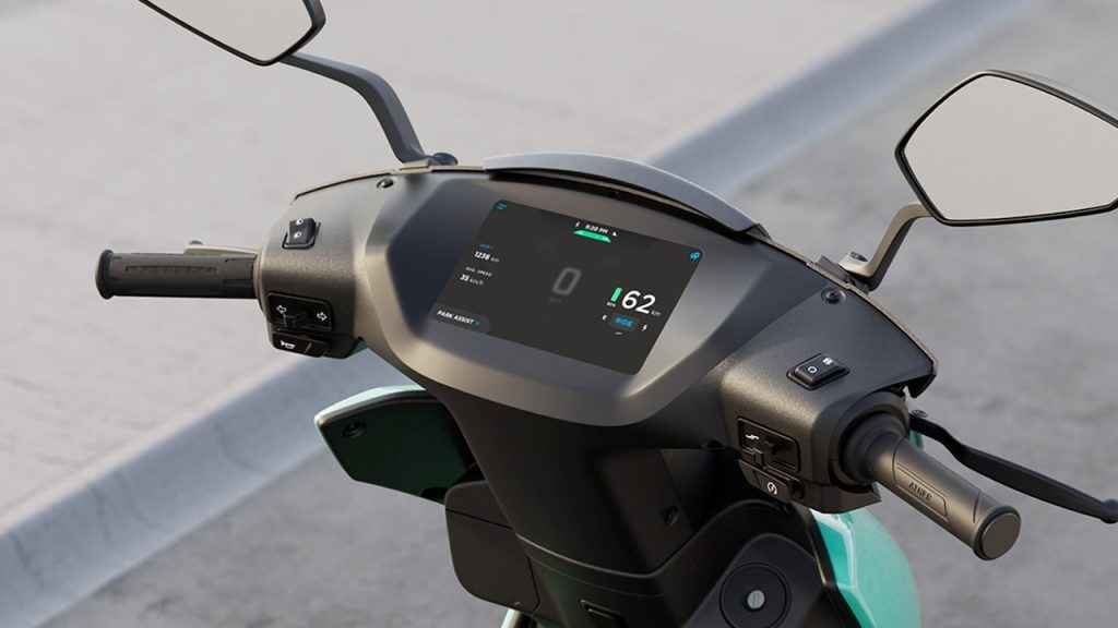 Ather 450X Smart Display