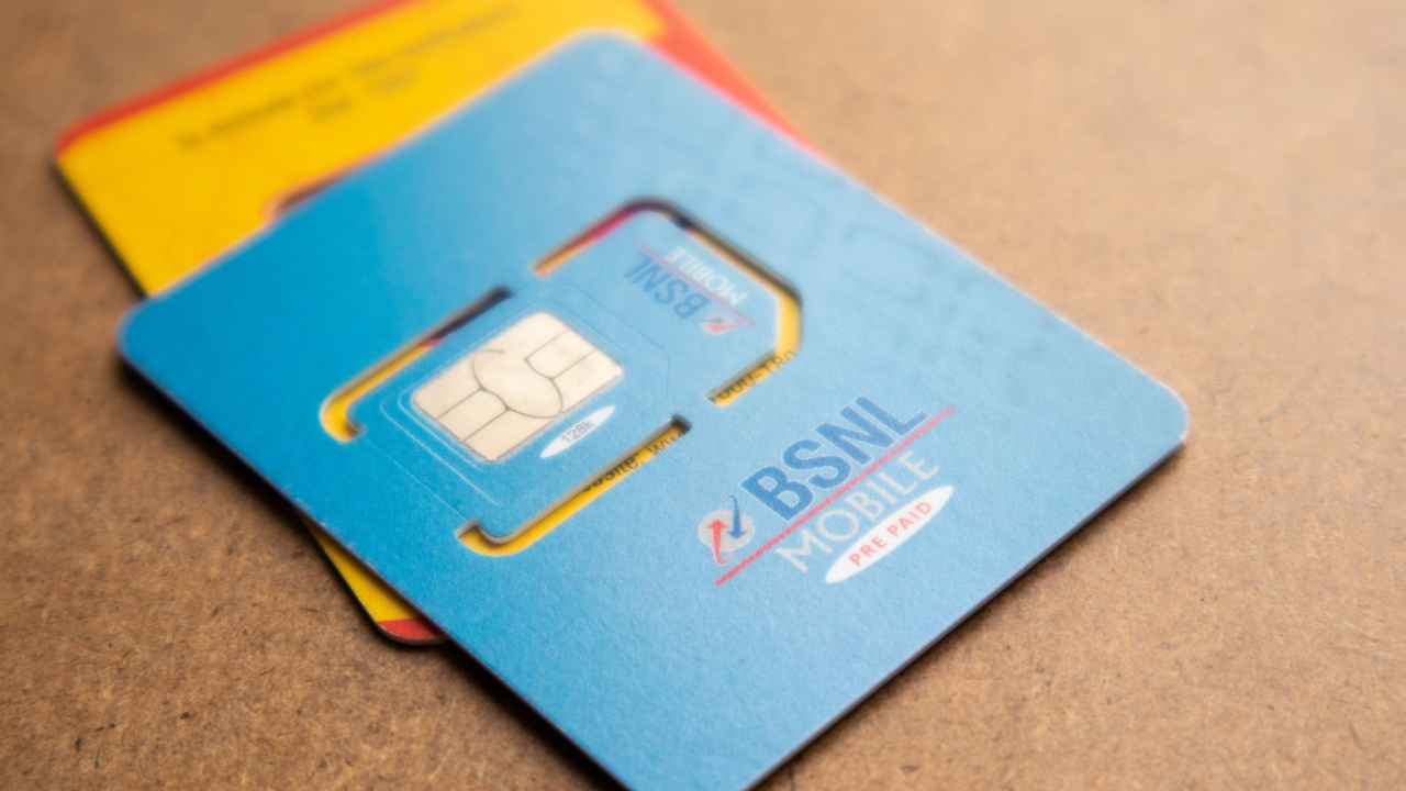 BSNL VIP Number: लेना चाहते हैं VIP वाली फील तो झट से खरीद लें सेलेब्रिटी वाला मोबाइल नंबर! आसान है अप्लाई करने का प्रोसेस