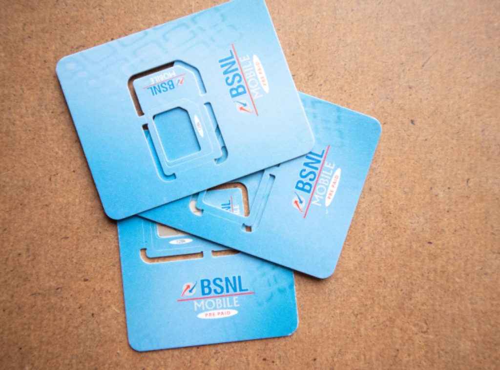 BSNL Plan: आता 599 रुपयांच्या प्लॅनमध्ये मिळेल Unlimited सुपर हाय-स्पीड डेटा

