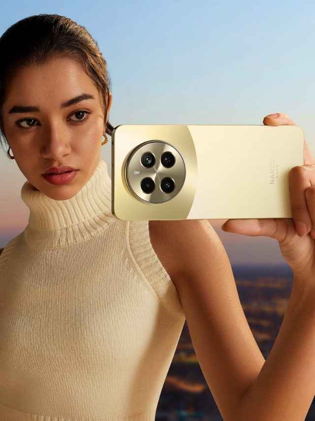 Selfie Camera Phones 20 হাজারে কমে সেরা ক্যামেরা ফোন Digit.in