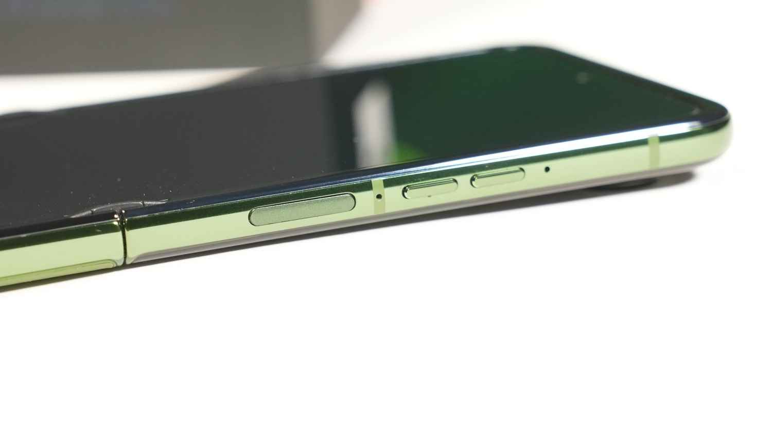 Motorola Razr 50 Ultra Review: Flippin’ cool