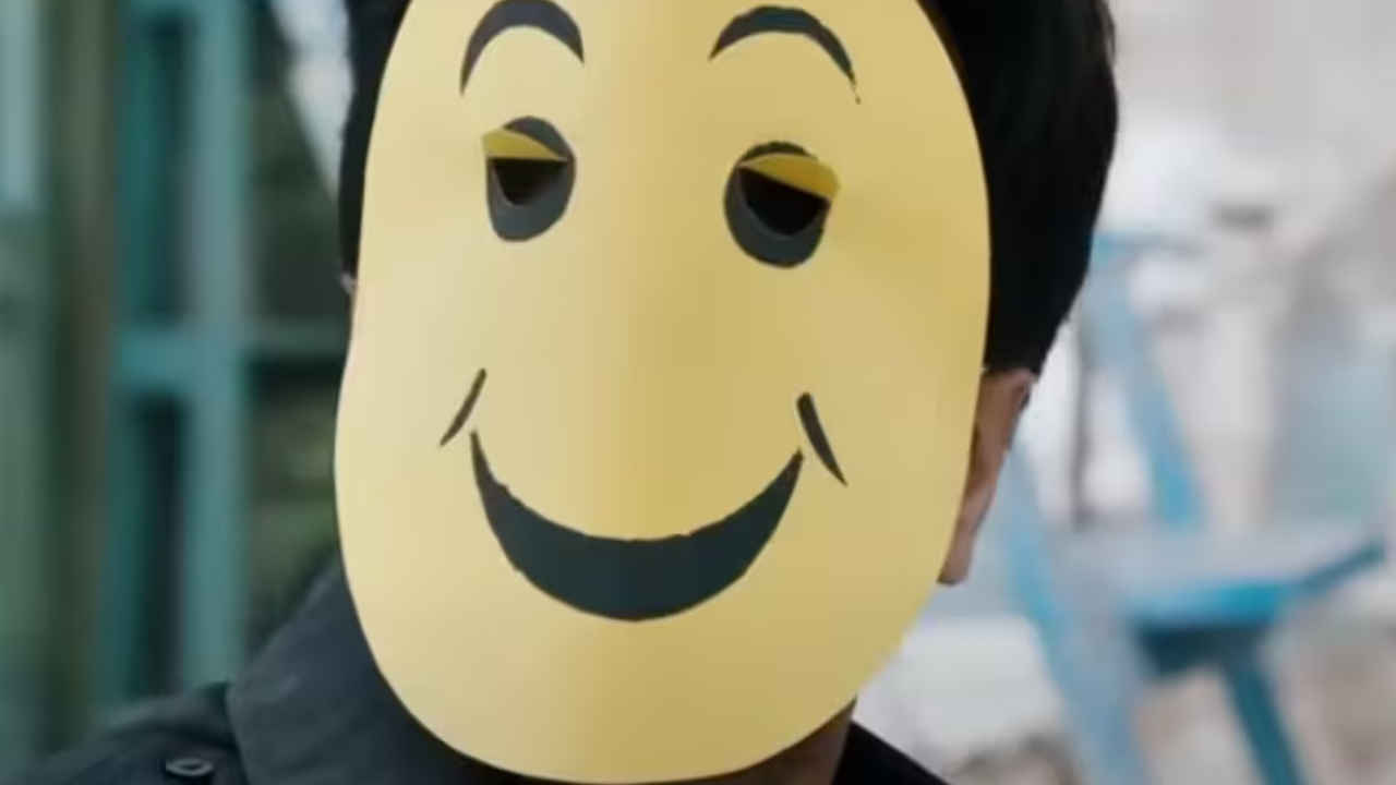 2 घंटे और 9 मिनट की सुपरहिट एक्शन-क्राइम थ्रिलर, जीते 18 अवॉर्ड, खलनायकी देख उड़ जाएंगे होश!