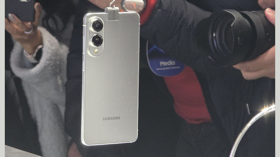 Samsung Galaxy S25 Edge लाँच डेटची घोषणा! लेटेस्ट फोन 200MP कॅमेरासह धमाकेदार एंट्रीसाठी सज्ज