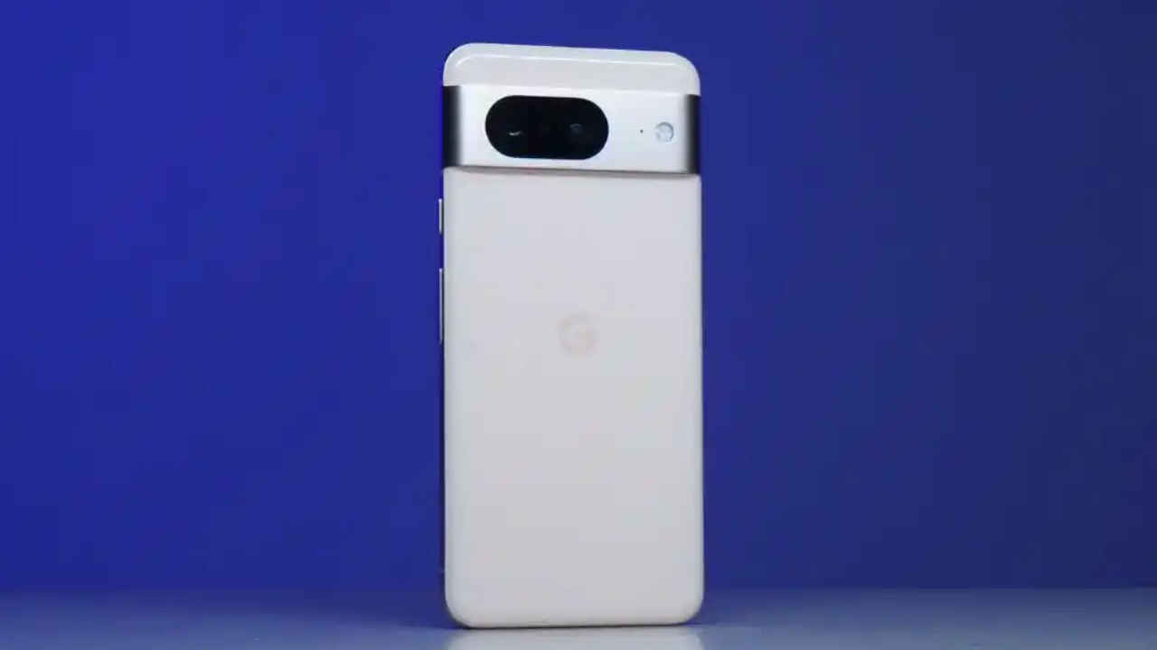 Google Pixel 8 6