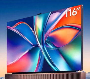 Hisense 116UX TV 2025