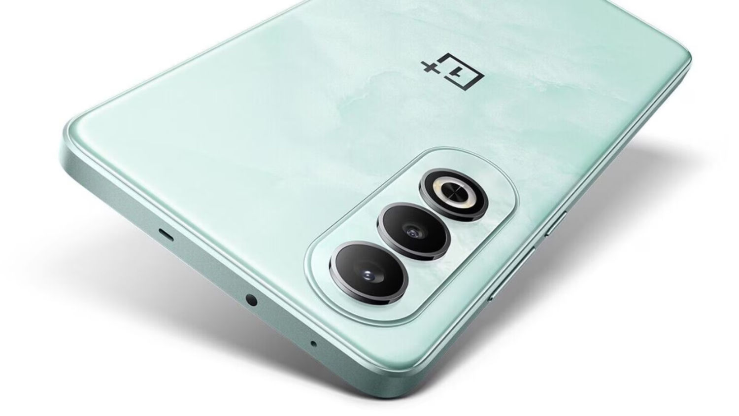 Infinix Note 40 Pro Plus vs. OnePlus Nord CE4: Best buy at ₹24,999?