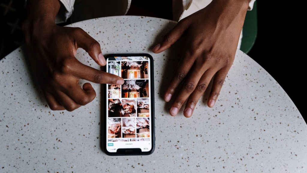 selecting multiple photos from gallery to create an Instagram reel