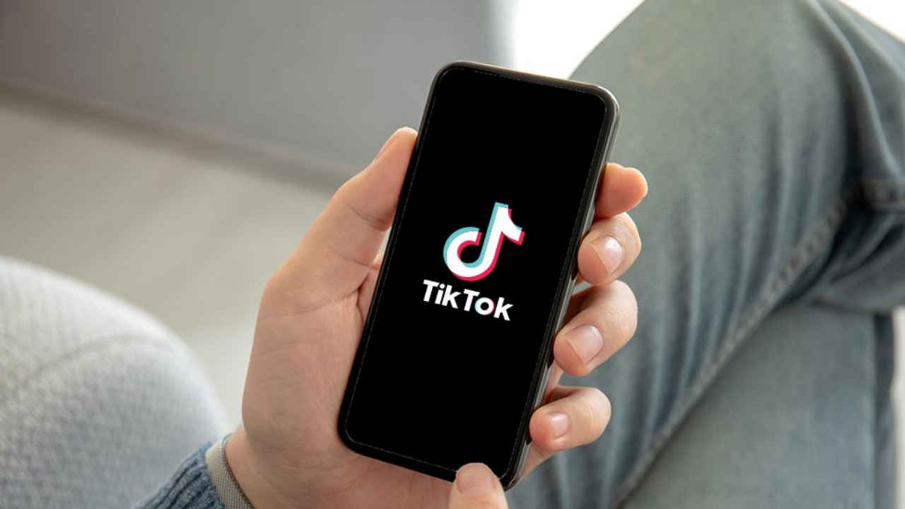 TikTok की भारत में हो रही वापसी? भारत सरकार का बड़ा बयान आया सामने, अश्विनी वैष्णव में बताया- पर्दे के पीछे क्या चल रहा है