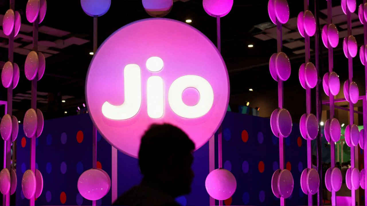 Jio New Plan: तब्बल 15 OTT ऍप्स आणि Unlimited डेटासह कंपनीचा नवा प्लॅन लाँच, जाणून घ्या किंमत 