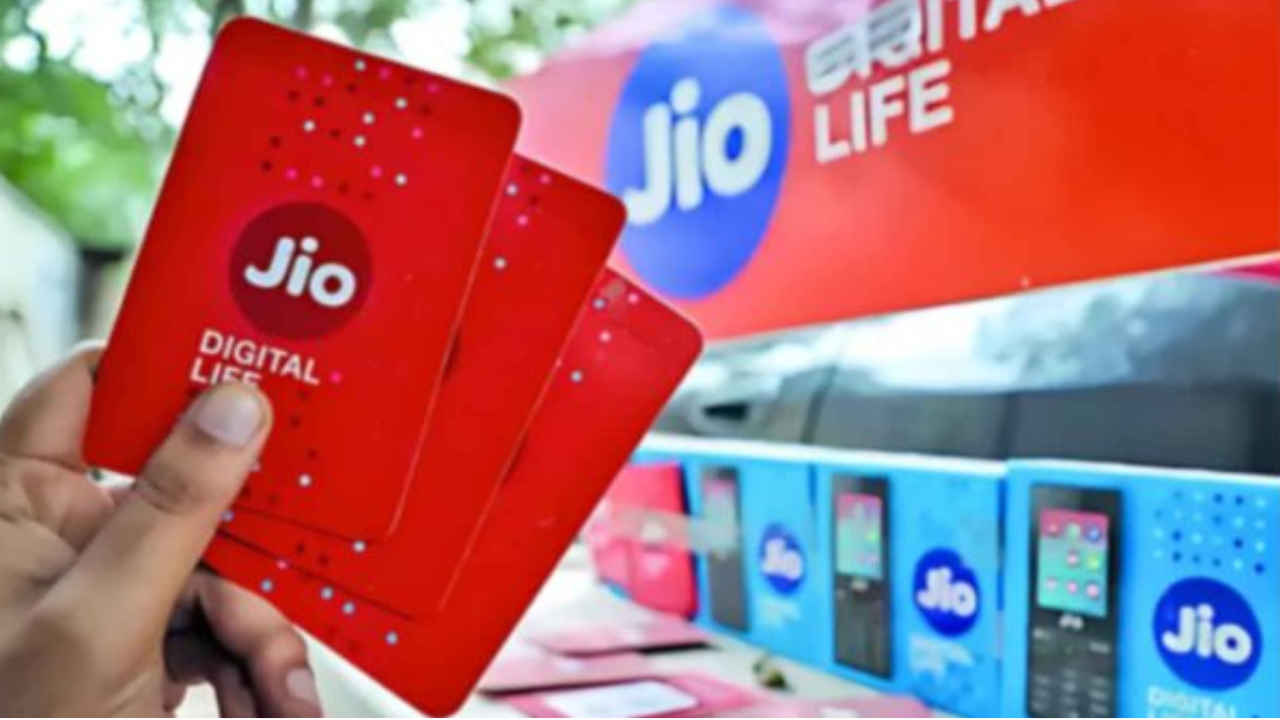 Jio prepaid recharge plans with OTT benefits: Here’s how to get JioHotstar, Netflix, Amazon Prime and more for free