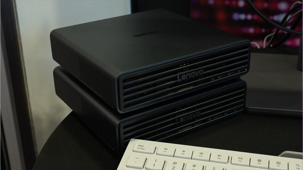 Lenovo ThinkCentre X