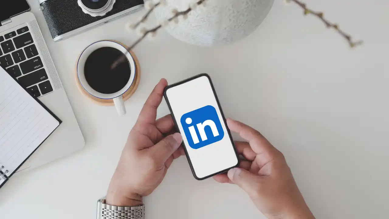 LinkedIn may have used user data to train AI models without informing about it 