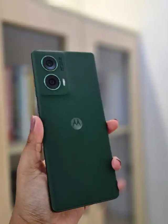 MOTOROLA SMART PHONES UNDER RS 20000