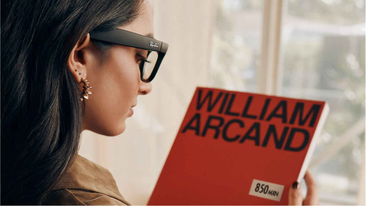 Meta Ray Ban smart glasses