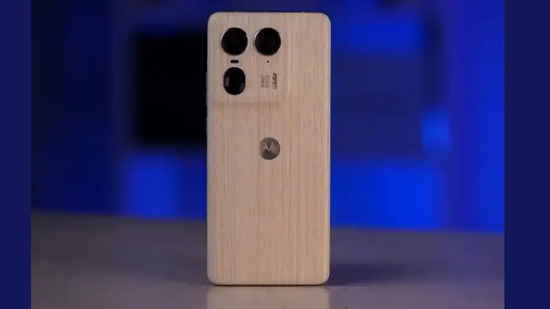 Motorola Edge 50 Ultra 5G price drops by over Rs 26,000 on Amazon: Should you buy it