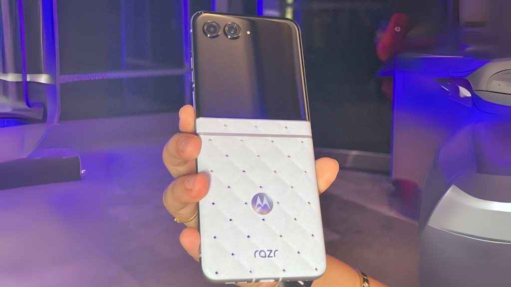 motorola razr 60 flip