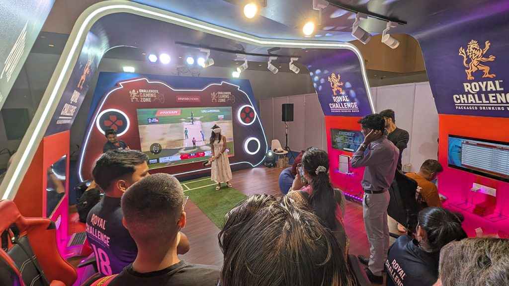 Mumbai Comic Con 2025 Royal Challenge Cricket