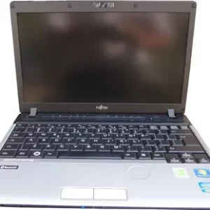 Fujitsu P Notebook(Core i5/2GB/320GB/Intel HD Graphics 300/Win7 pro)