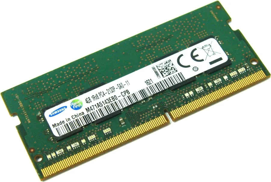 Samsung M471A5143EB0-CPB 4 GB DDR4-2133 Laptop RAM