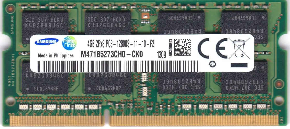 Samsung M471B5273CH0-CK0 4 GB DDR3-1600 Laptop RAM