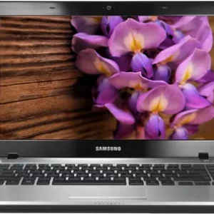 Samsung NP300E5E-A03IN Laptop (3rd Gen Ci3/ 2GB/ 500GB/ Win8)