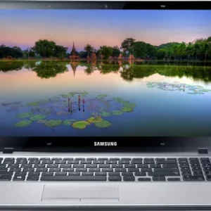 Samsung NP370R5E-S05IN Laptop (3rd Gen Ci5/ 6GB/ 1TB/ Win8/ 2GB Graph)