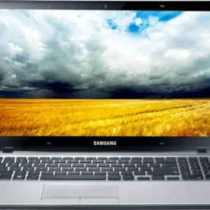 Samsung NP370R5E-S06IN Laptop (3rd Gen Ci3/ 4GB/ 750GB/ Win8/ 2GB Graph)