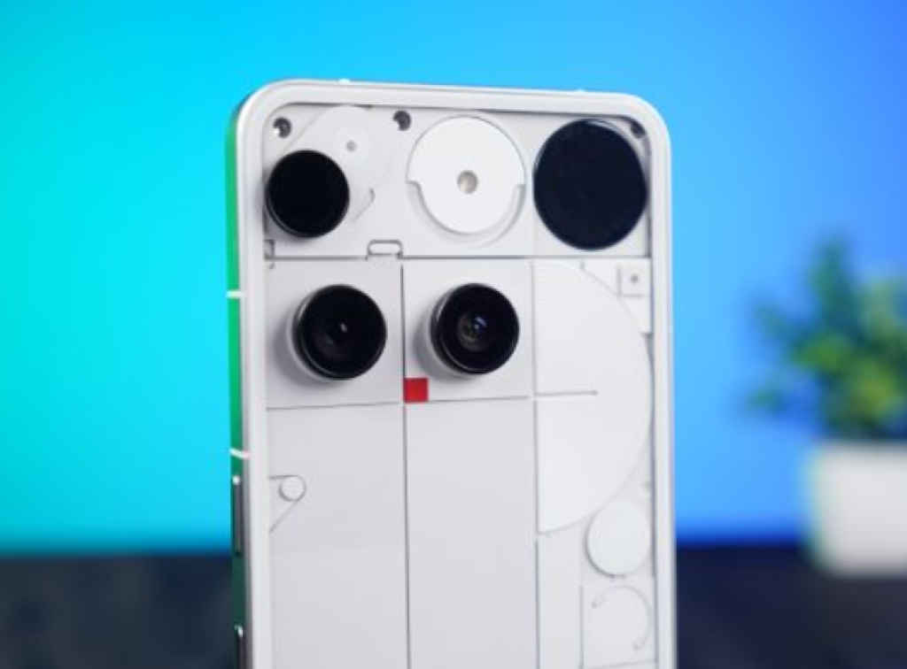 Nothing Phone 3 price drops