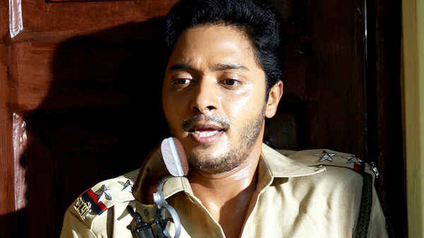 Aagey Se Right Poster 3