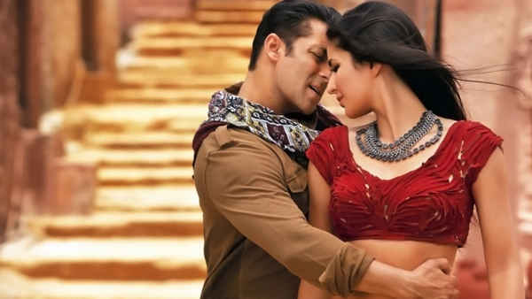Ek Tha Tiger Poster 1