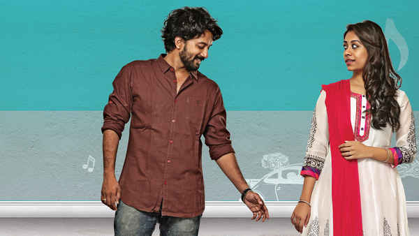 Kadhal Paravgal Poster 6