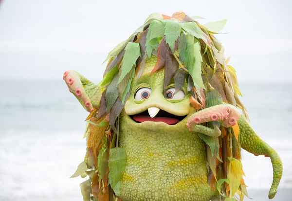 Sigmund and the Sea Monsters - Season 1 Poster 2